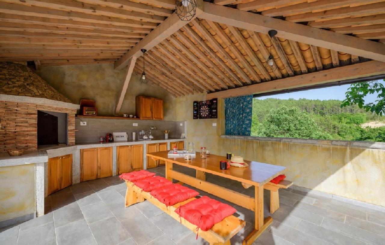 Guesthouse Gospodi Cerovlje Экстерьер фото